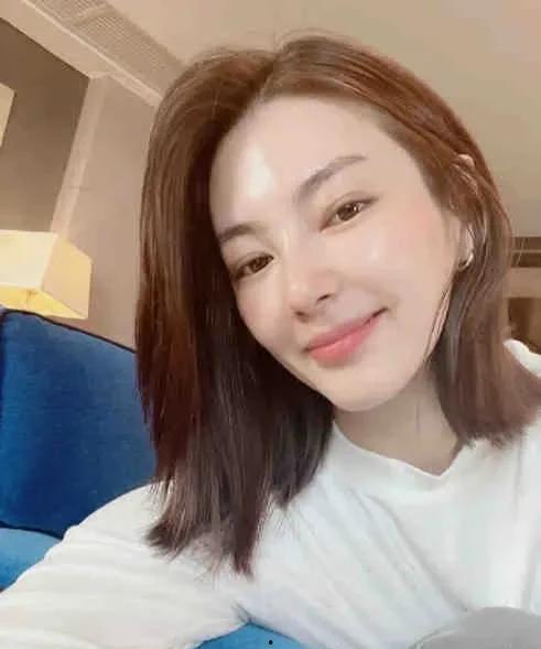 娱乐吃瓜最美女艺人,揭秘最美女艺人吃瓜盛宴